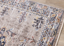 Load image into Gallery viewer, Evora B557/12
